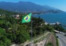 Dia da Bandeira: Ilhabela realiza ritual de hasteamento e incineração de bandeiras