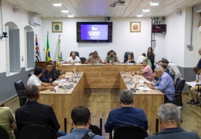 Câmara de São Sebastião analisa temas da saúde, educação, infraestrutura, mobilidade, turismo e meio ambiente nesta terça (18)