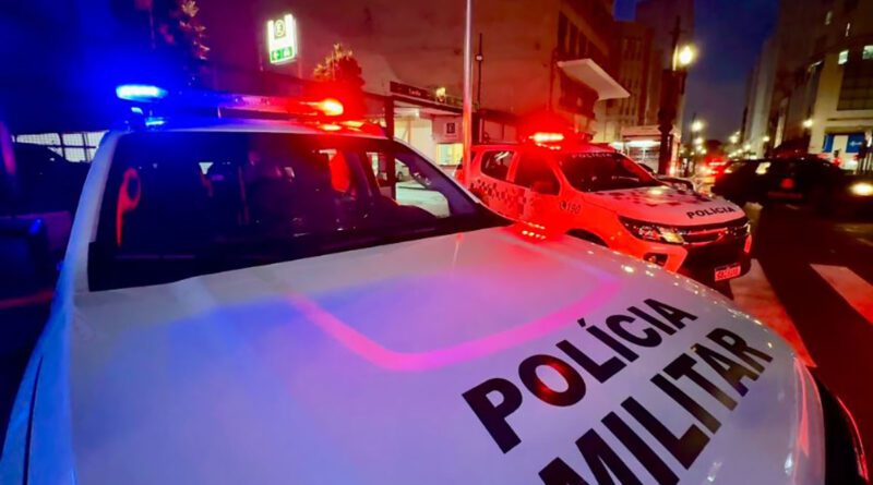 Mulher pede “pizza” ao ligar para o 190 e PM prende agressor por violência doméstica em São Paulo