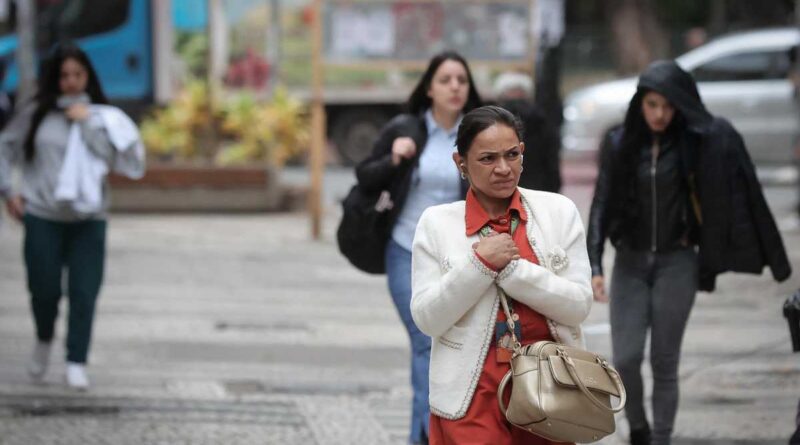 Litoral Norte de São Paulo terá frio moderado, mas com aumento da sensação térmica em dias de ventania