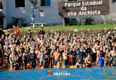 Aquamundo Ilha Anchieta reúne 850 nadadores em Ubatuba