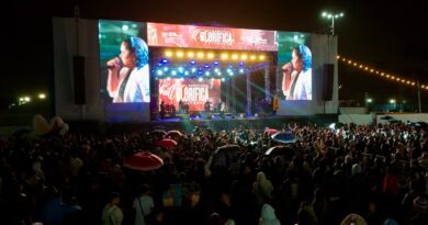 Festival Glorifica Litoral atrai milhares de pessoas ao Complexo Turístico da Rua da Praia em noite histórica de música e fé em São Sebastião