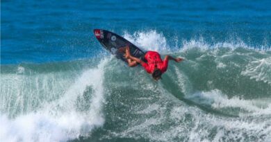 Hang Loose Surf Attack reúne 35 atletas de Ubatuba em Itamambuca com disputa pela liderança do circuito